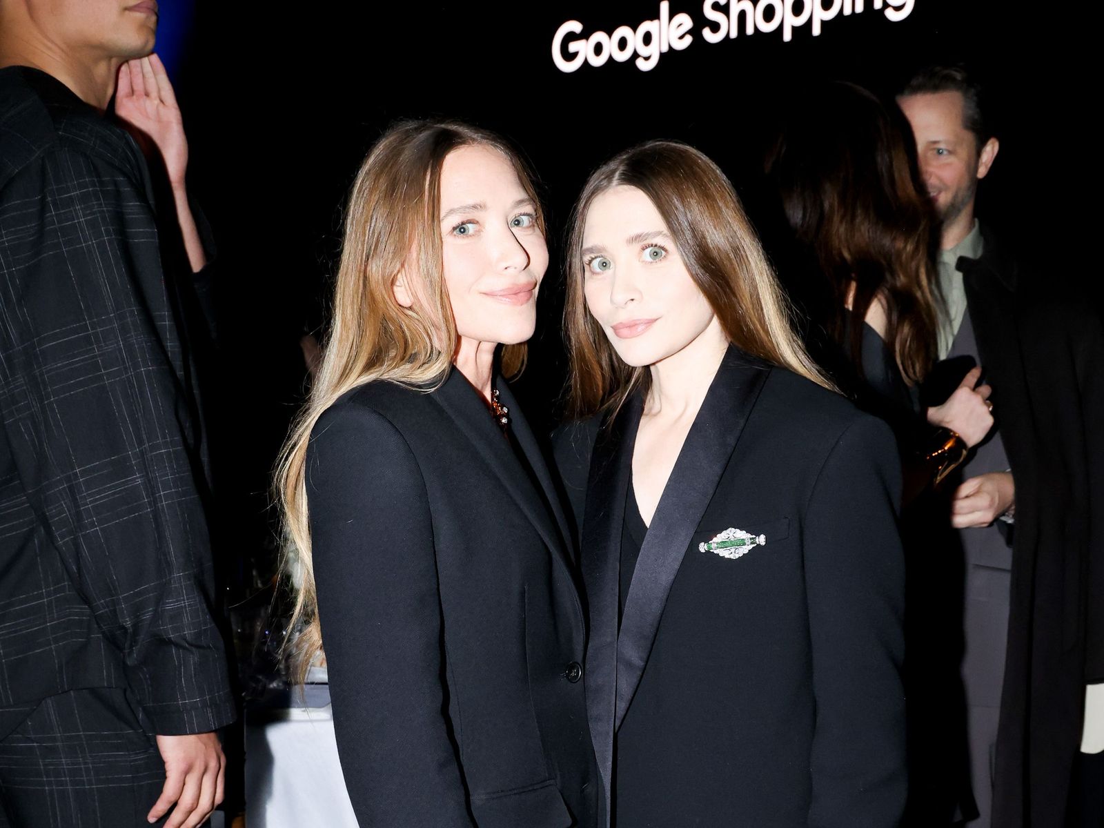 How to Dress Like the Olsen Twins This Winter